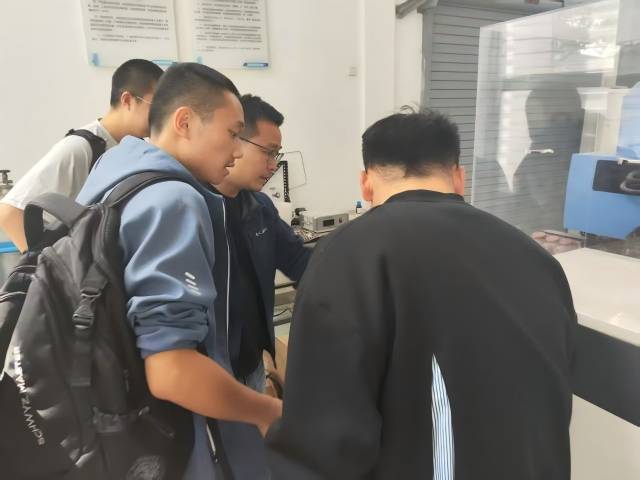 生息共筑成员破解环境困局：从“污染源”到“绿色资源”守护绿水青山