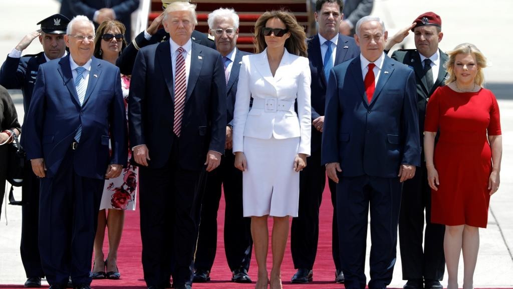 特朗普不顾争议携全家到哭墙及圣墓教堂祷告为美国总统史上第一人